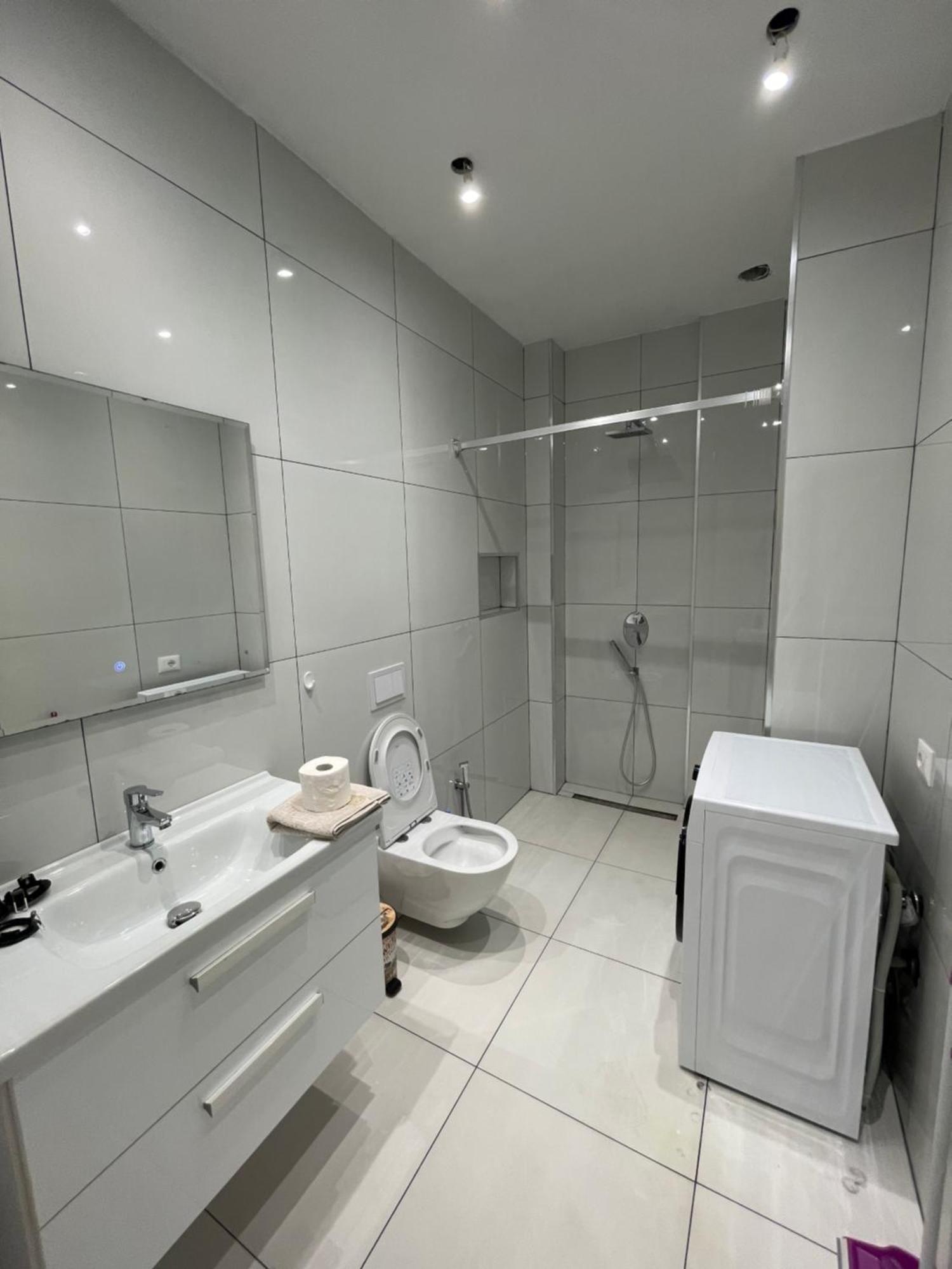 Franco Apartments Tiranë Eksteriør bilde